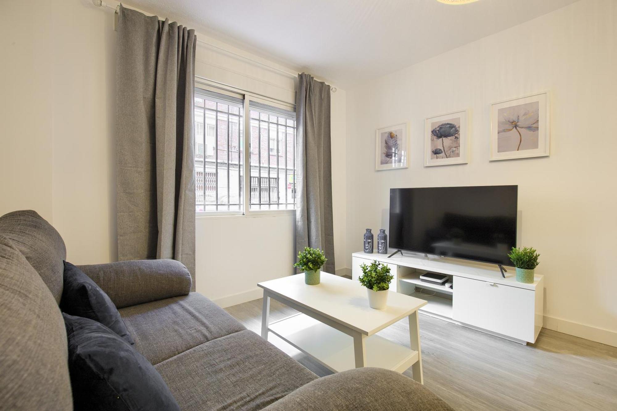 Apartamento San Isidro Alcalá de Henares Dış mekan fotoğraf