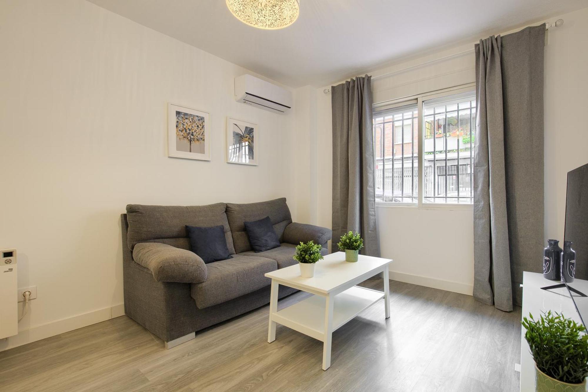 Apartamento San Isidro Alcalá de Henares Dış mekan fotoğraf